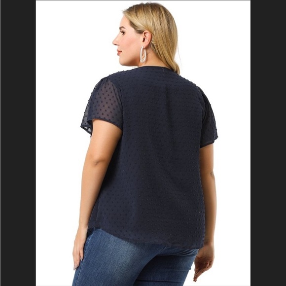 Elegant Black Sheer Polka Dot Top - Picture 3 of 11